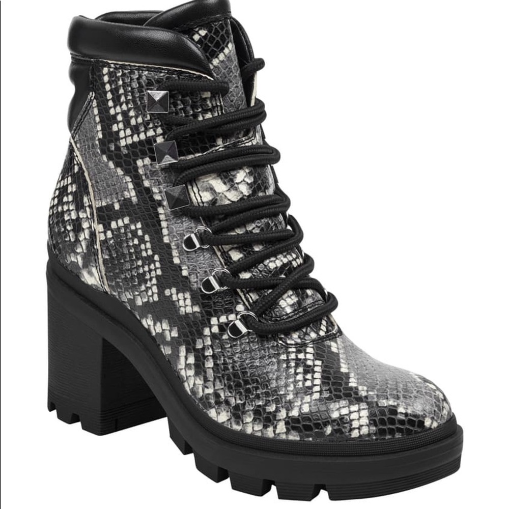 NWT MARC FISHER LTD Kini 2 Snakeskin Lug Boot